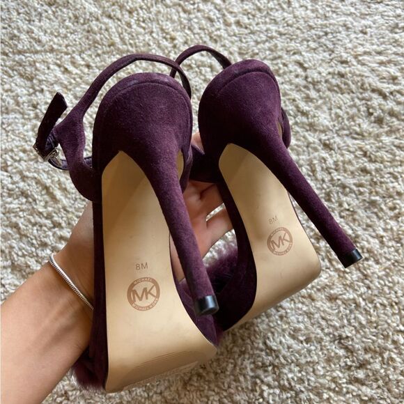 Michael Kors Mink Furry Purple Sandals Heel Size 7.5 - Picture 10 of 11